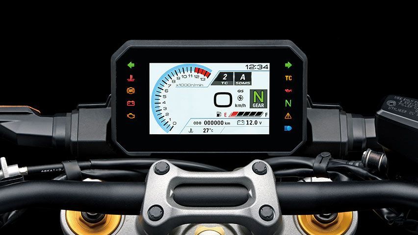 Nahaufnahme des 5-Zoll-TFT-Display der GSX-S1000