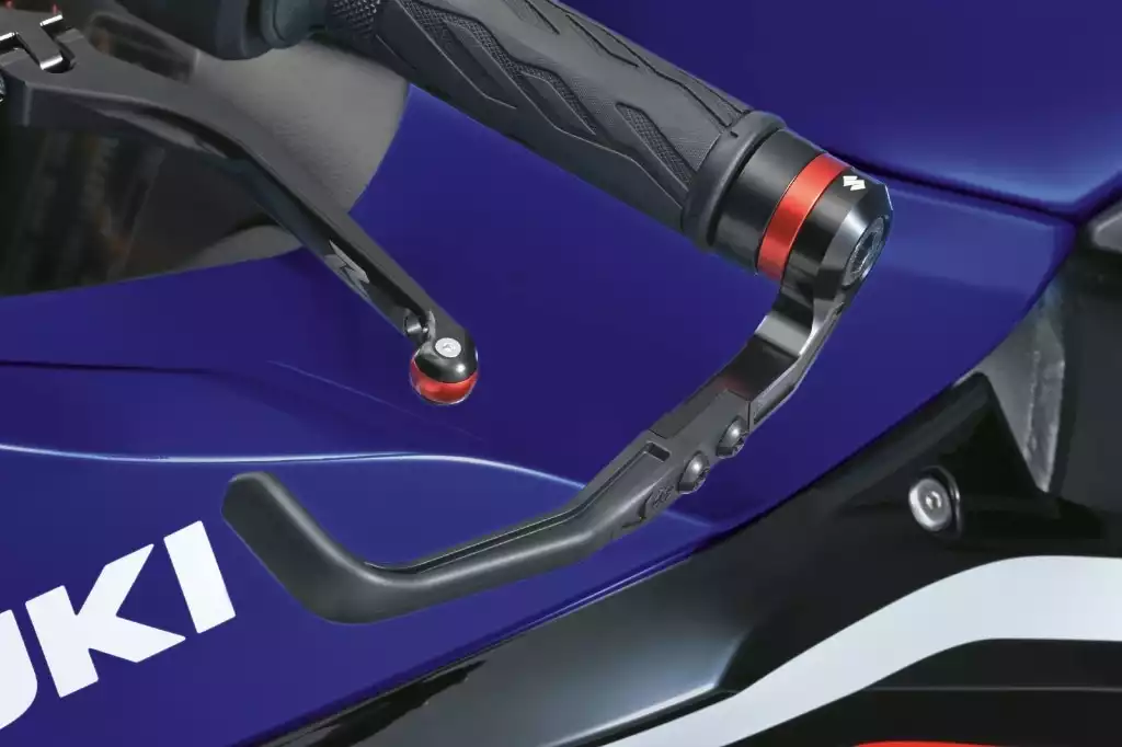 Kupplungshebel Protektor für Suzuki GSX-R1000R schützt den Hebel vor Beschädigungen bei Stürzen.
