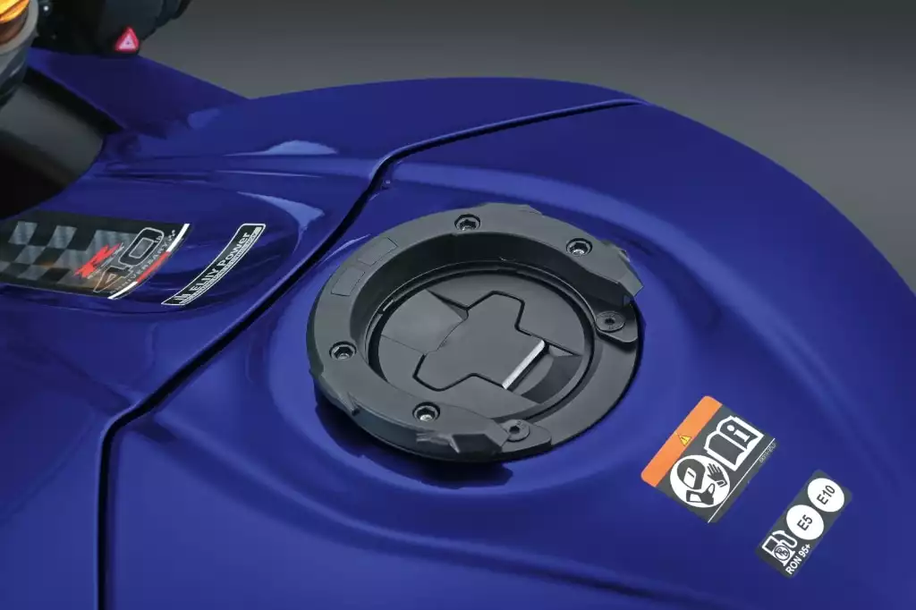 Stabiler Adapterring für Suzuki GSX-R1000R Tankrucksack ermöglicht schnelle und sichere Montage.