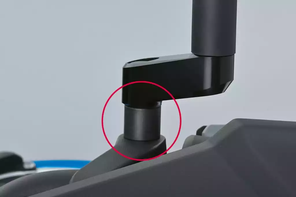 Distanzstücke für Suzuki SV-7GX Spiegelverlängerung, verbessern das Sichtfeld und erhöhen die Sicherheit.