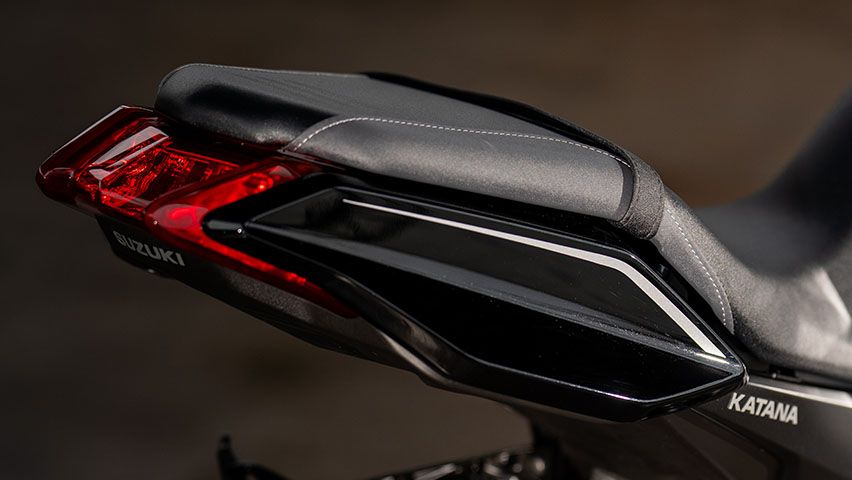 Schwarze Heckverkleidung