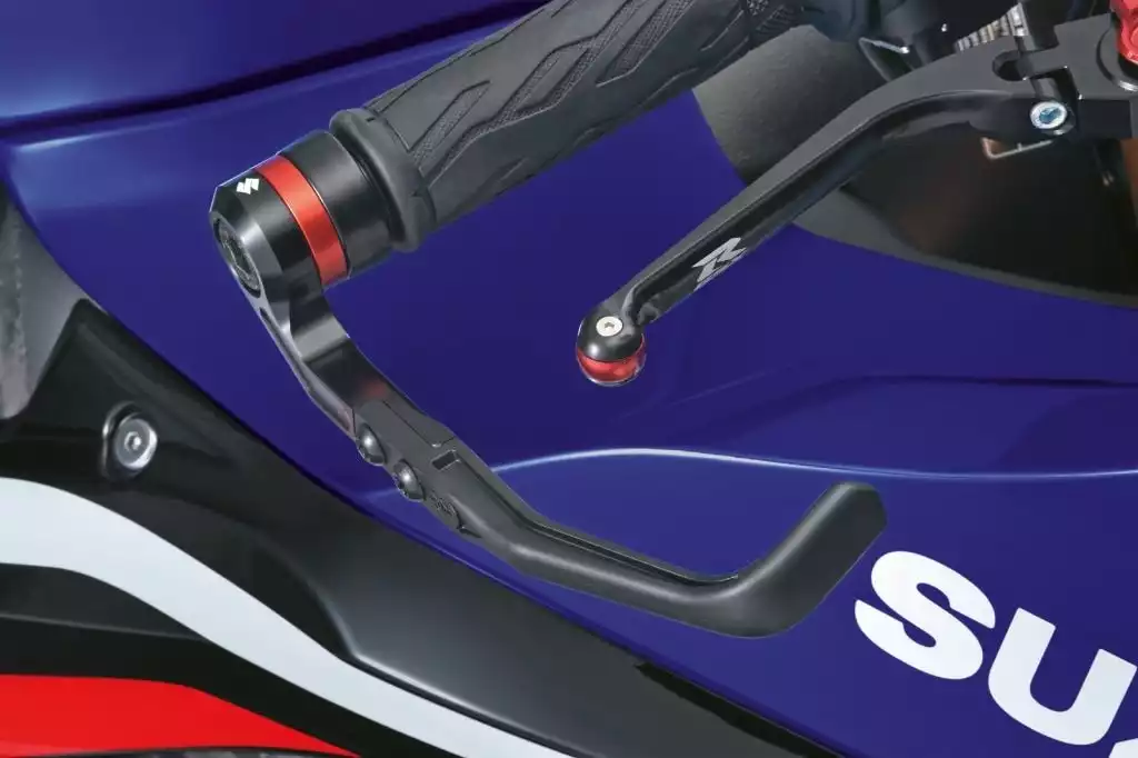 Bremspedalerhöhung für Suzuki V-Strom 800DE, erleichtert den Fahrern das Fahren unter verschiedenen Straßenbedingungen.